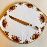 Royal Albert Old Country Roses Knife – Bone China Accent for Tea or Dessert