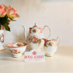 Royal Albert Lady Carlyle Bone China Pedestal Dish – 1944 Pink Floral with Gold Trim