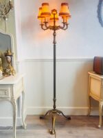 Victorian Brass Floor Lamp – Elegant Bronze Finish, 5-Light Antique Standing Light - Image 6