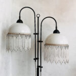 Vintage art deco stand lamp, floor lamp, brass lamp, 2 milk glass lampshades with fringes, 70s vintage lamps - Image 3