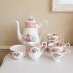 Original Royal Albert "Lady Carlyle", Coffee Set for 6, Made in England - Image 2
