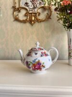 Porcelain Coffee and Tea Pot – Dresden Germany, Rococo Style, Gold Trim Details - Image 5