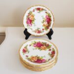 Set of six Royal Albert 'Old Country Roses' Made in England Chocolate Dish Small Plate 1st Quality