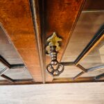 Georgian Style English Wood Display Cabinet with Glass Doors and Key - Image 6