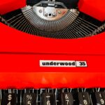 Underwood 35 Portable Typewriter with Original Case – Mid Century Travel Typewriter in Working Condition - Image 7