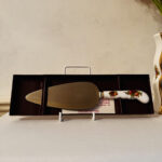 Royal Albert Bone China Pie Server – Old Country Roses, England