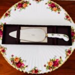 Royal Albert 'May' Serving Cake/Pie Knife, Flower of the Month, English Porcelain - Image 8