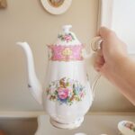 Original Royal Albert "Lady Carlyle", Coffee Set for 6, Made in England - Image 6