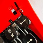 Underwood 35 Portable Typewriter with Original Case – Mid Century Travel Typewriter in Working Condition - Image 9