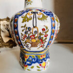 Mosa Maastricht made in Holland, vase polychrome painted, porcelain knob vase - Image 4