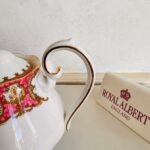 Royal Albert Lady Carlyle Teapot – Pink Roses, Gold Trim, English Bone China - Image 3