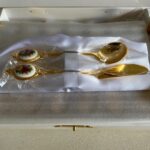 Royal Albert Old Country Roses Gold Plated Serving Set – Vintage 4-Piece Display Collection - Image 4
