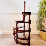 Wood Spiral Step Ladder – 4-Tier Semi-Circular Vintage Stair Display - Image 8