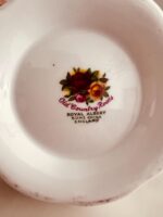 Royal Albert Old Country Roses Bone China Jug with Lid – Water or Milk Pitcher - Image 9