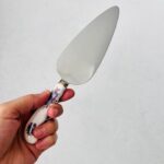 Royal Albert 'Moonlight Rose' Cake Knife / Pie Server – English Porcelain - Image 7