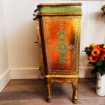 Venetian Wood Display Cabinet with Key – Italian Vintage Curio Case - Image 4