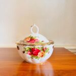 Royal Albert Old Country Roses Covered Bowl – Bone China Floral Dish with Lid