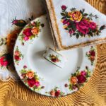Royal Albert Bone China Napkin Rings – Old Country Roses, Set of 6 with Linen Napkins