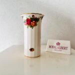 Royal Albert Old Country Roses Vase: English Bone China Floral Decor - Image 4