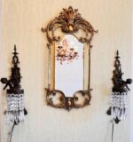 Pair of Gilded Brass Wall Sconces – Rococo French Style, Ornate Hollywood Regency Lighting - Image 2