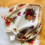 Royal Albert Bone China Napkin Rings – Old Country Roses, Set of 6 with Linen Napkins - Image 4