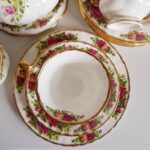 Royal Albert Old Country Roses Bone China Tea Set - England - Image 4