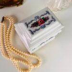 Musical Jewelry Box with English Melody – Vanity Trinket Case, Made in England - Image 3