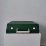 Olympia Traveller de Luxe Typewriter – German Portable Model, Mid Century Office Decor - Image 9