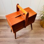 Vintage Wooden Sewing Box with Handle - Compact Storage for Sewing Essentials - Image 6