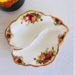 Royal Albert Leaf Dish – Old Country Roses, Bone China Plate, 1960s Floral Porcelain - Image 3