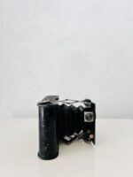Old folding pocket camera, made in USA - Image 4