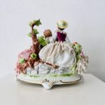 Crown N Lace Porcelain figurine, Victorian Style, Collectible Item - Image 8